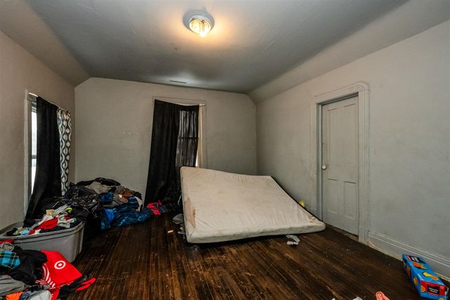 561 Heck Court, Benton Harbor, MI 49022