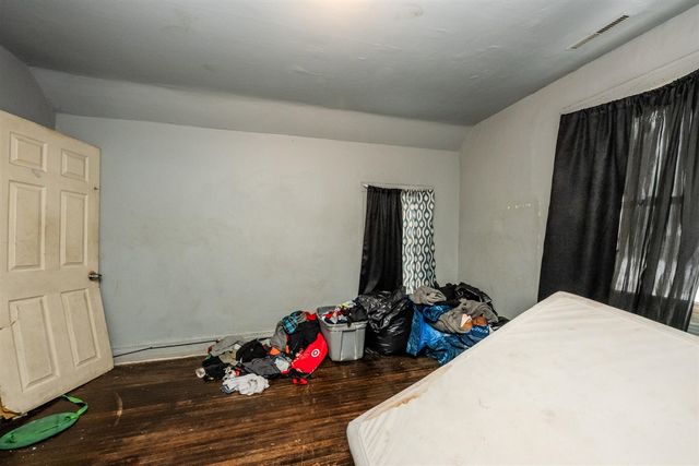 561 Heck Court, Benton Harbor, MI 49022