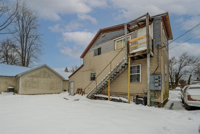 561 Heck Court, Benton Harbor, MI 49022