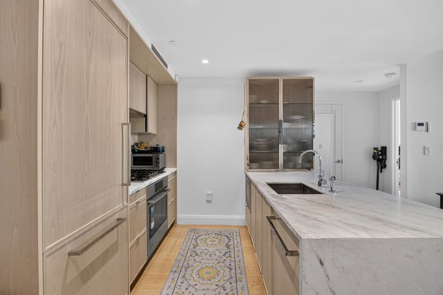 37-14 34th Street S2d, New York City, NY 11106
