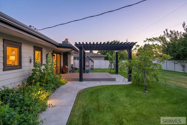 1644 Shasta Street, Idaho Falls, ID 83402