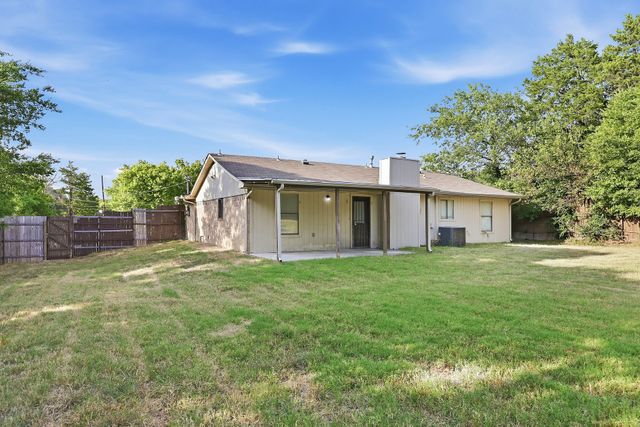 2616 Alamain Drive, Dallas, TX 75241