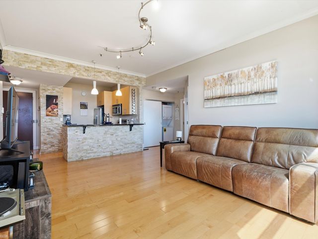 1001 Jefferson Avenue 1J, Detroit, MI 48226
