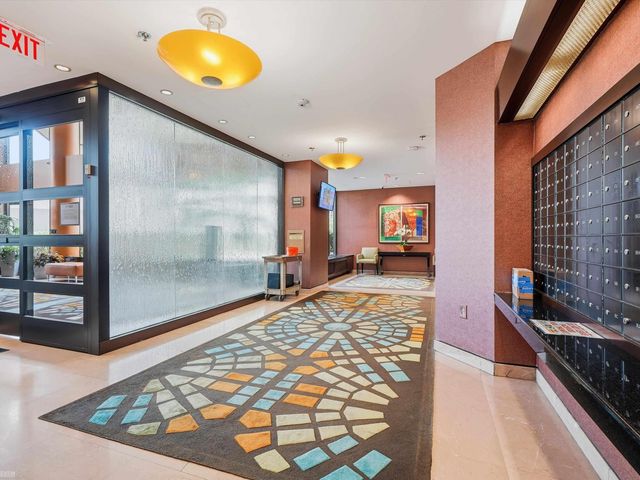 1001 Jefferson Avenue 1J, Detroit, MI 48226