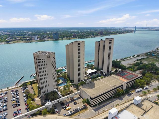 1001 Jefferson Avenue 1J, Detroit, MI 48226