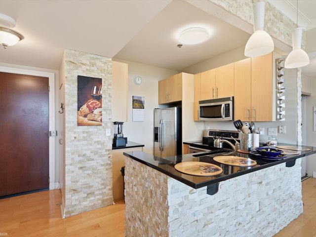 1001 Jefferson Avenue 1J, Detroit, MI 48226