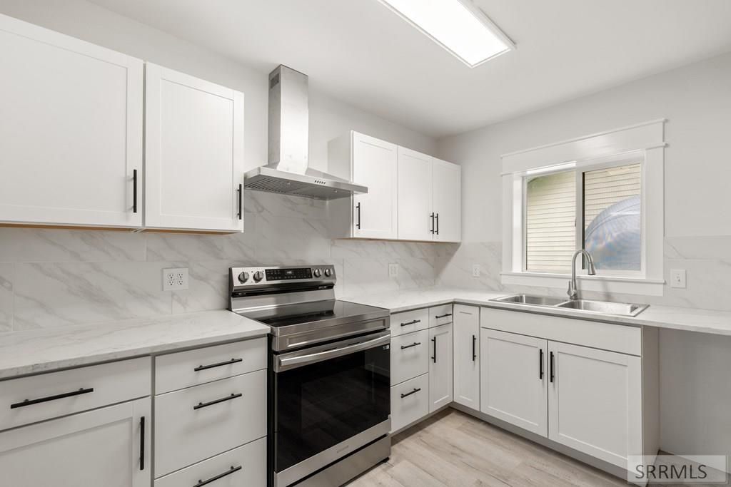 Image 11 of property listing at 225 W Kootenai Way, Rockland, ID 83271