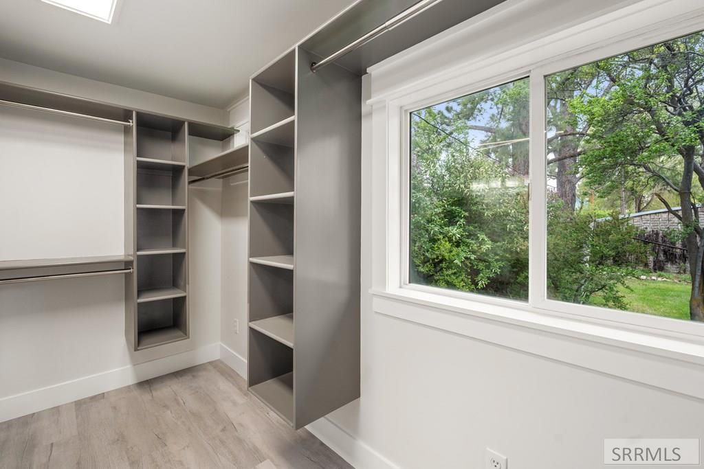 Image 15 of property listing at 225 W Kootenai Way, Rockland, ID 83271