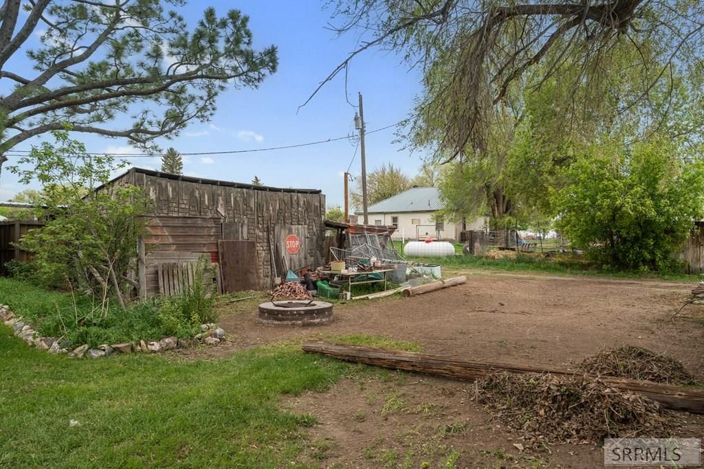 Image 25 of property listing at 225 W Kootenai Way, Rockland, ID 83271