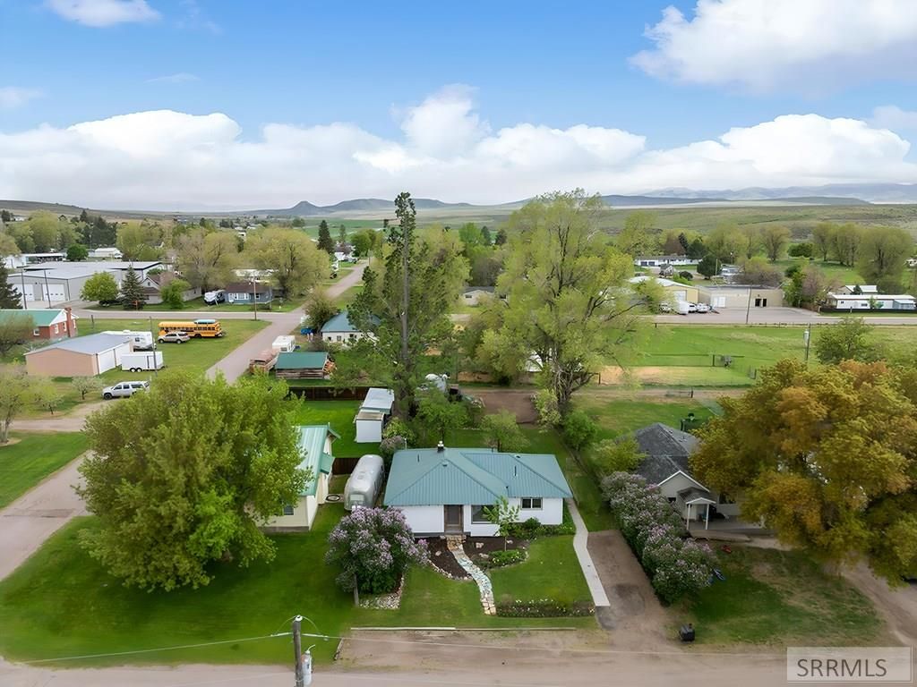 Image 33 of property listing at 225 W Kootenai Way, Rockland, ID 83271