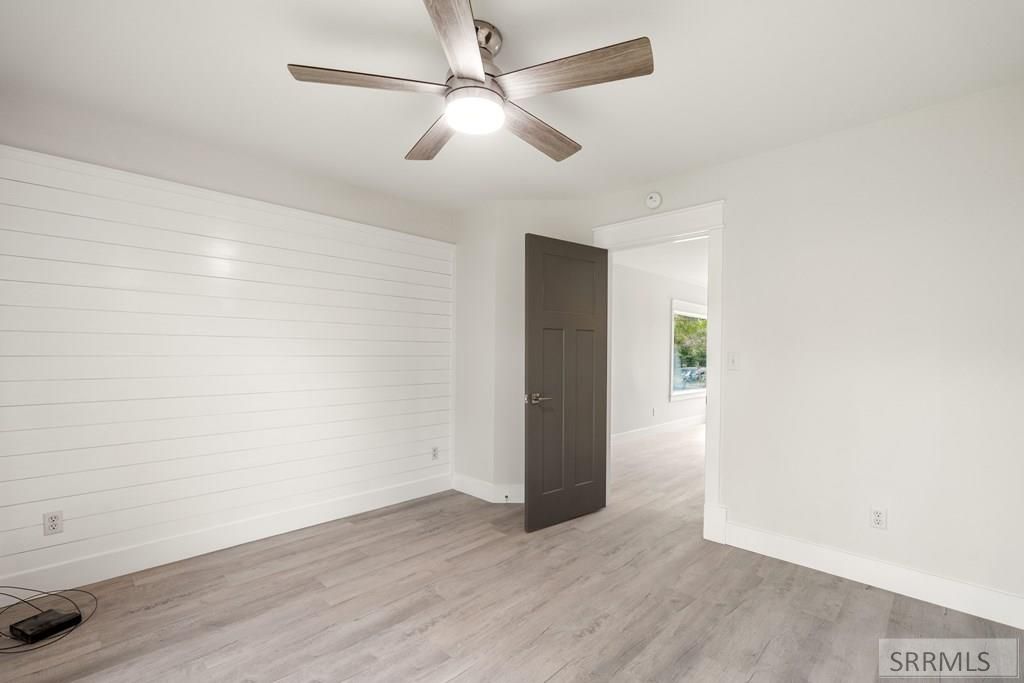 Image 9 of property listing at 225 W Kootenai Way, Rockland, ID 83271