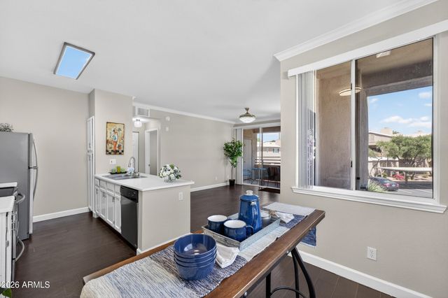 7009 E ACOMA Drive 2073, Scottsdale, AZ 85254