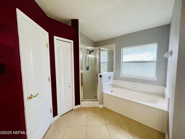 9332 BERESFORD Court, Jacksonville, FL 32244