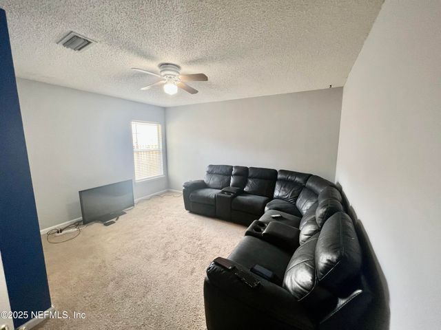 9332 BERESFORD Court, Jacksonville, FL 32244