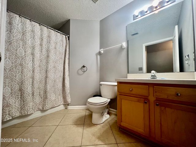 9332 BERESFORD Court, Jacksonville, FL 32244