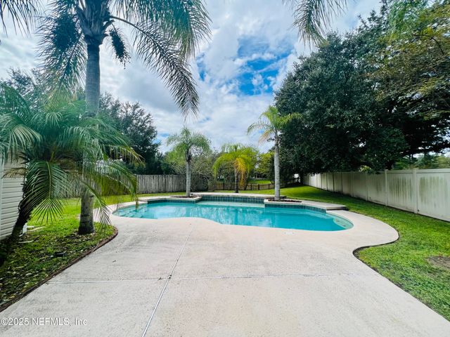 9332 BERESFORD Court, Jacksonville, FL 32244