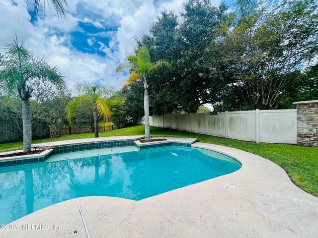 9332 BERESFORD Court, Jacksonville, FL 32244