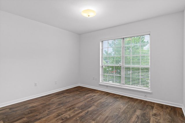 900 Mountain Creek Road P235, Chattanooga, TN 37405