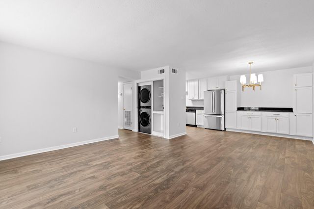 900 Mountain Creek Road P235, Chattanooga, TN 37405