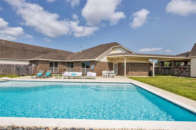 6746 Conroe Circle, Manvel, TX 77578