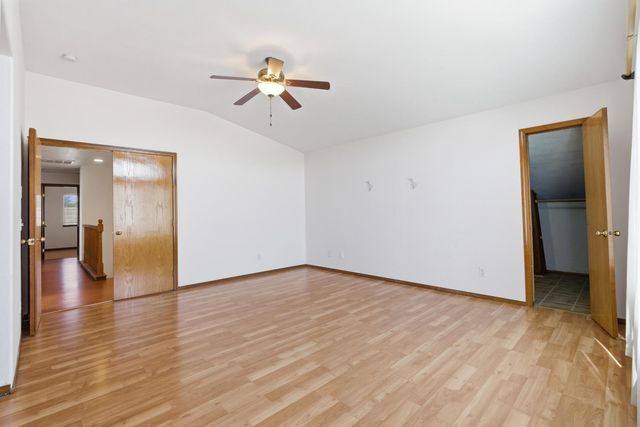 865 Mckelvy Avenue, Clovis, CA 93611