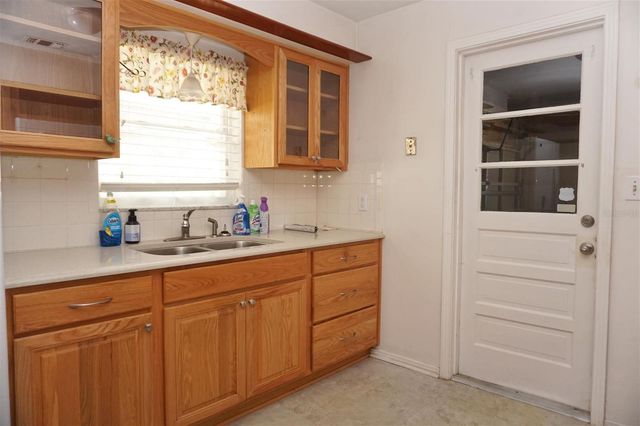 405 S CAMELLIA AVENUE, Crystal River, FL 34429