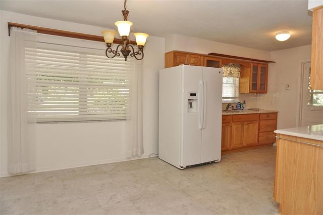 405 S CAMELLIA AVENUE, Crystal River, FL 34429