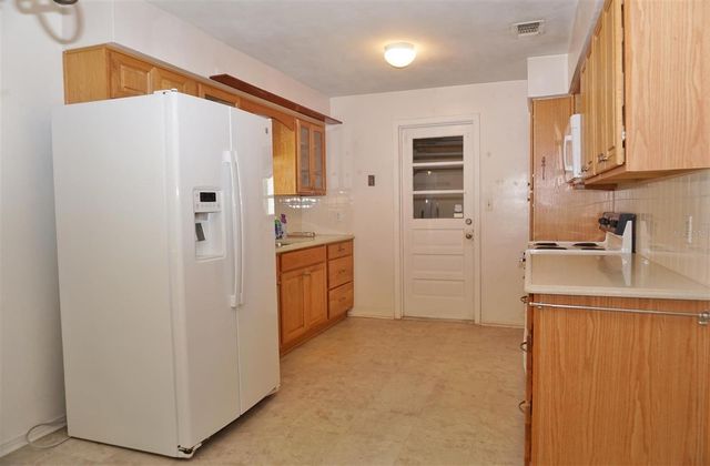 405 S CAMELLIA AVENUE, Crystal River, FL 34429