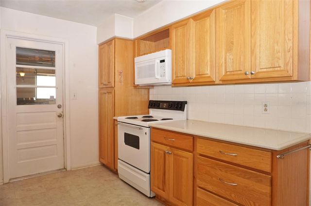 405 S CAMELLIA AVENUE, Crystal River, FL 34429