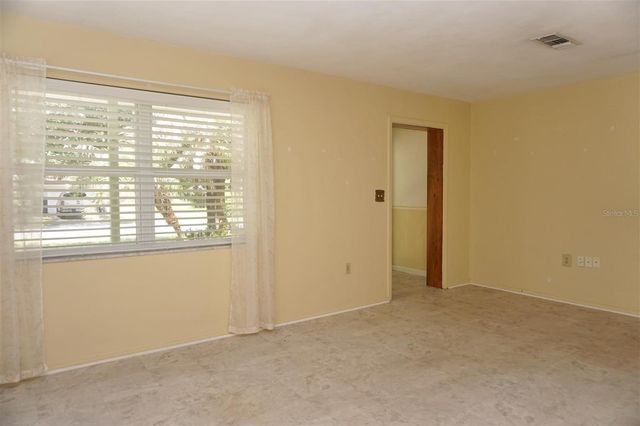 405 S CAMELLIA AVENUE, Crystal River, FL 34429