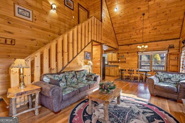 166 Dallas Lane, Blue Ridge, GA 30513