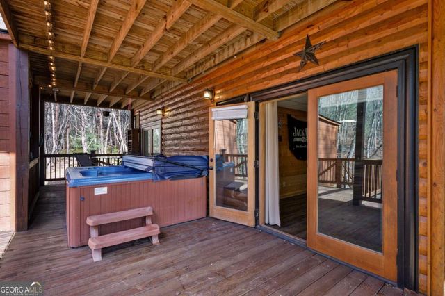 166 Dallas Lane, Blue Ridge, GA 30513