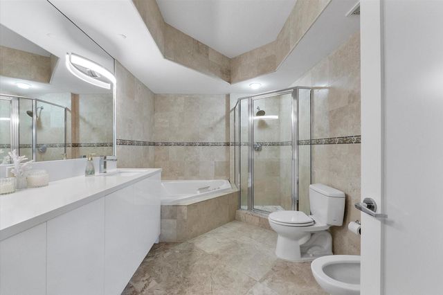 3100 N Ocean Boulevard 406, Fort Lauderdale, FL 33308