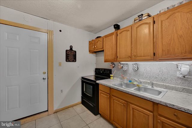 431 CEDAR ST, Reading, PA 19601