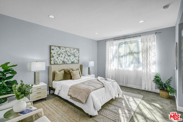 14412 Killion Street 205, Sherman Oaks, CA 91401