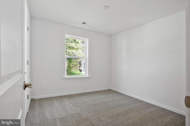 9 ASPEN DR, North East, MD 21901