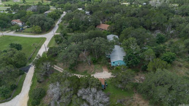 431 CEDAR SPGS, Spring Branch, TX 78070