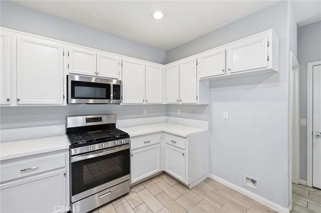 44154 Coral, Lancaster, CA 93536