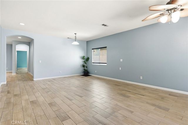 44154 Coral, Lancaster, CA 93536