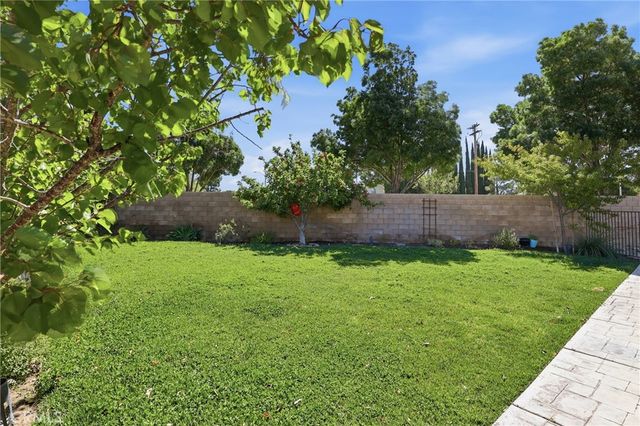 44154 Coral, Lancaster, CA 93536