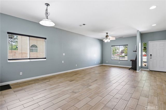 44154 Coral, Lancaster, CA 93536