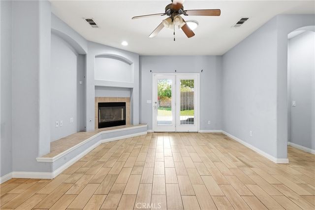 44154 Coral, Lancaster, CA 93536