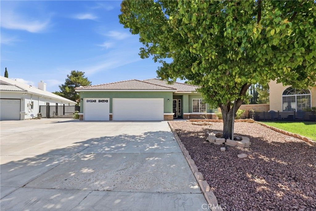 44154 Coral, Lancaster, CA 93536