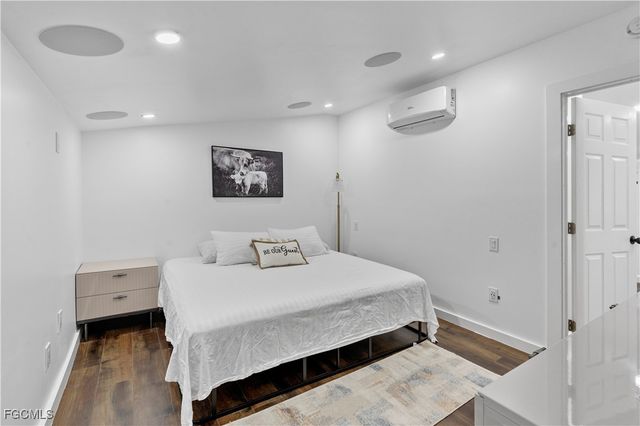 2303 Club House RD, North Fort Myers, FL 33917