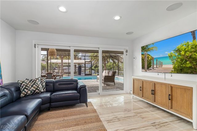 2303 Club House RD, North Fort Myers, FL 33917