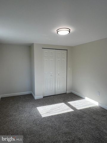 228 HAMILTON AVE, Waynesboro, PA 17268