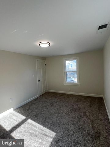 228 HAMILTON AVE, Waynesboro, PA 17268