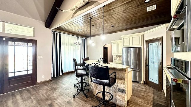 7418 E County Rd 93, Midland, TX 79706