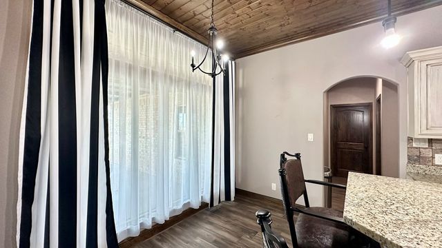 7418 E County Rd 93, Midland, TX 79706