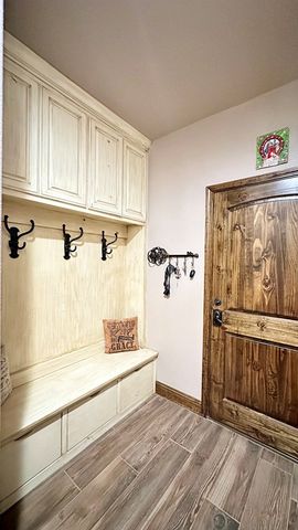 7418 E County Rd 93, Midland, TX 79706